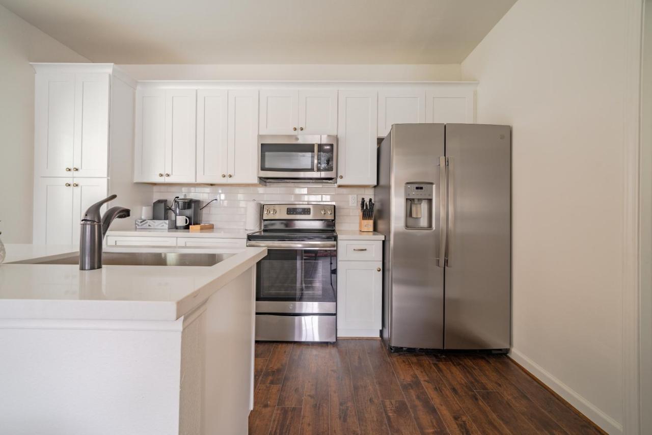 Unit 1 - Spacious & Renovated Apt Home In The City'S Action Houston Exterior photo