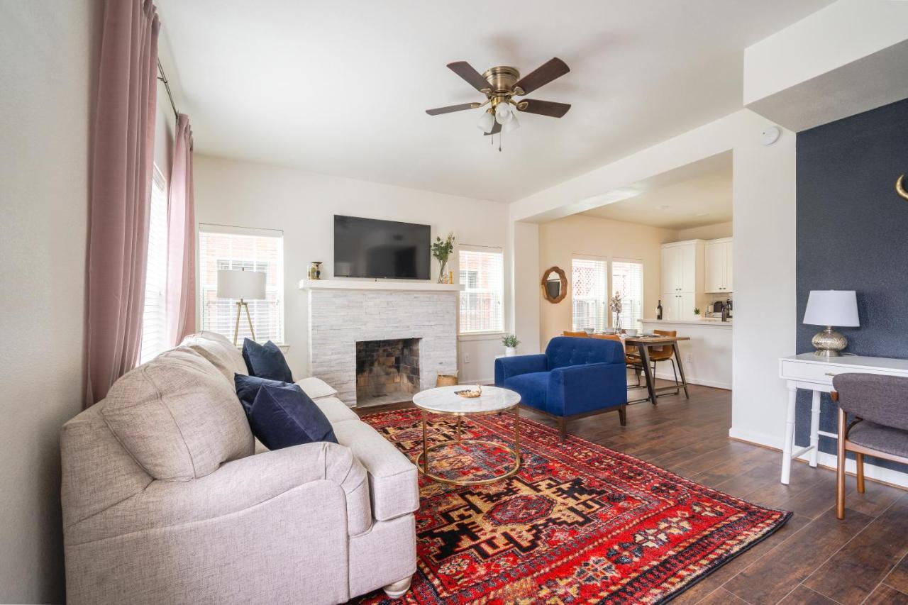 Unit 1 - Spacious & Renovated Apt Home In The City'S Action Houston Exterior photo