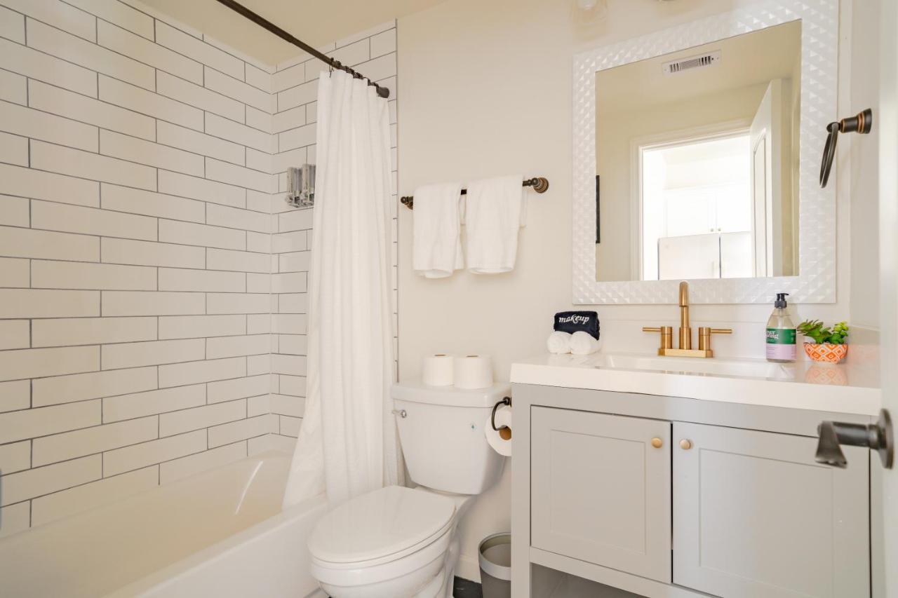Unit 1 - Spacious & Renovated Apt Home In The City'S Action Houston Exterior photo